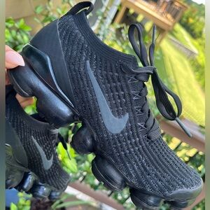 Nike Women's Black Running Shoes